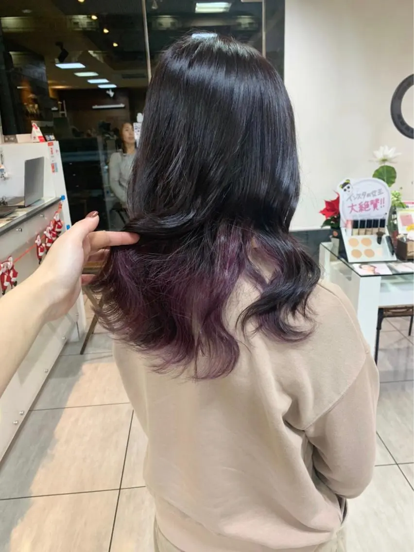 ロング レイヤー/艶髪カラー 森本くるみのヘアスタイル