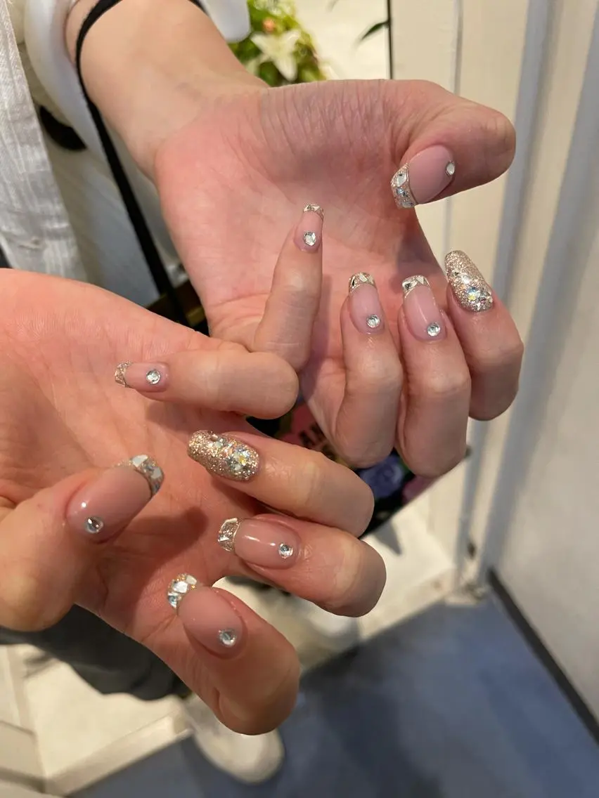 ネイル アートネイル フレンチネイル ガラスフレンチ ハンドネイル MIUNail YUMIのネイルデザイン
