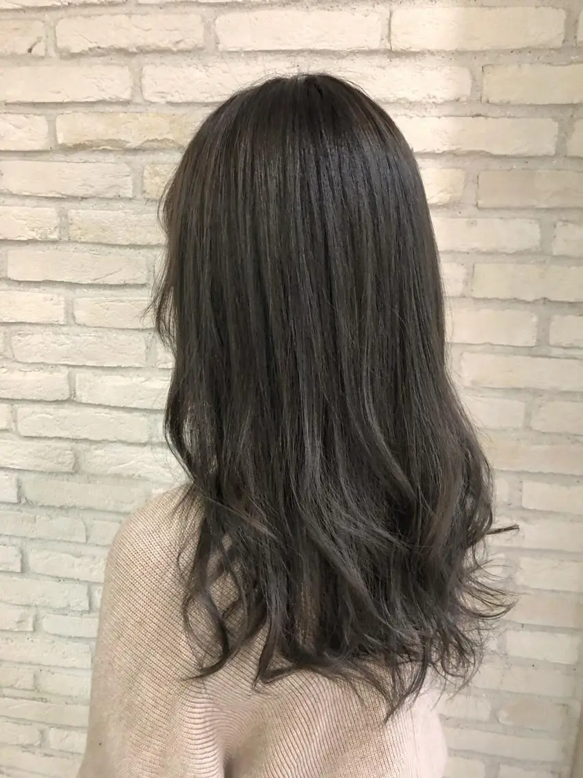 ロング カラー グレージュ モカグレージュ 大平 美沙のヘアスタイル