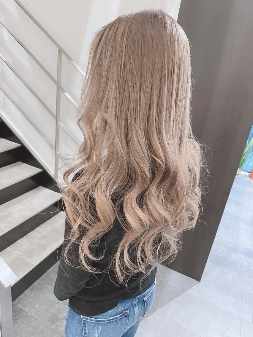 ロング カラー ヘアアレンジ ブリーチ 透明感カラー ヘアカラー トリートメント エクステ 【Diar】オーナー アキヨシケンタのヘアスタイル