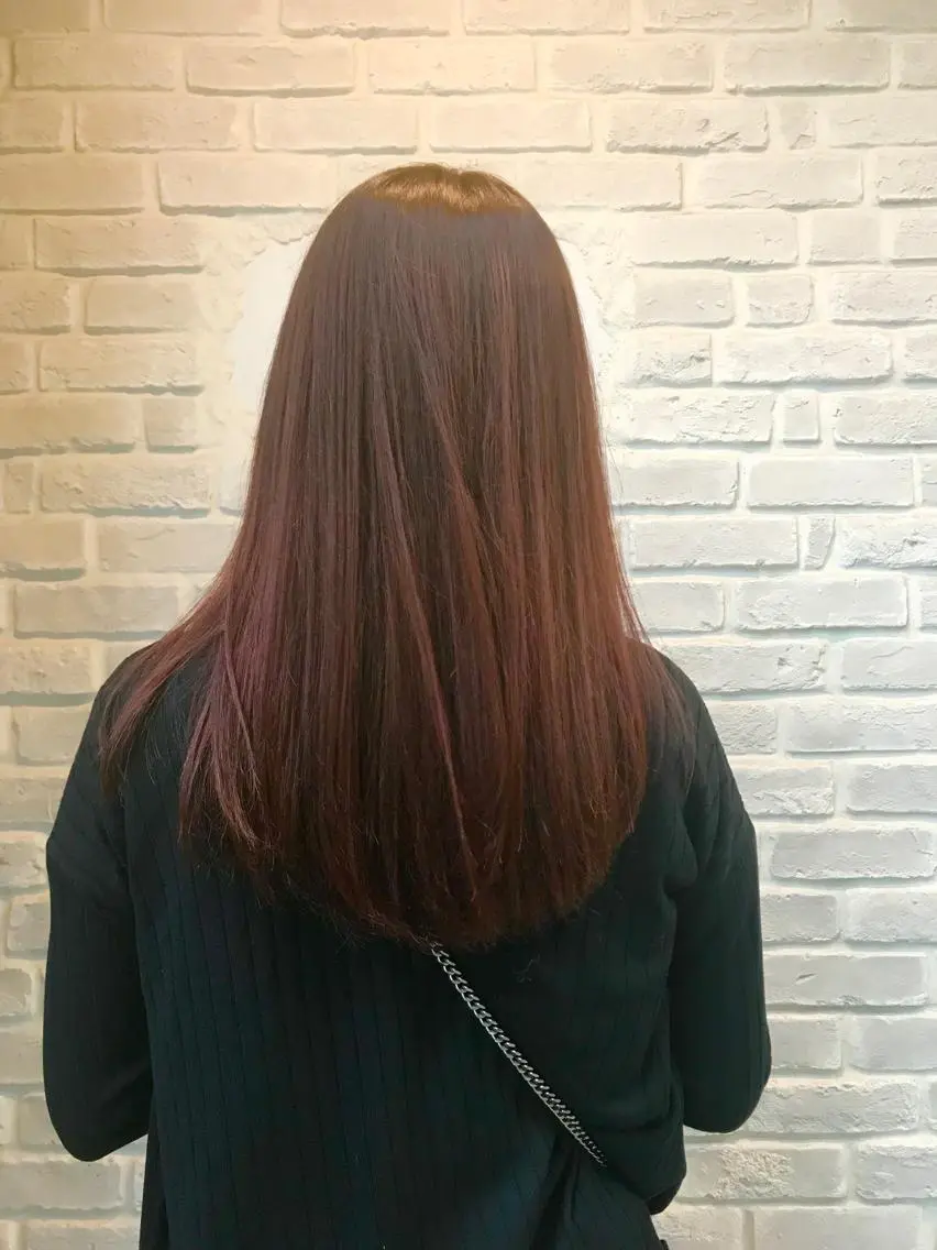 ロング カラー ピンクカラー カット ヘアカラー トリートメント 長尾 桃佳のヘアスタイル