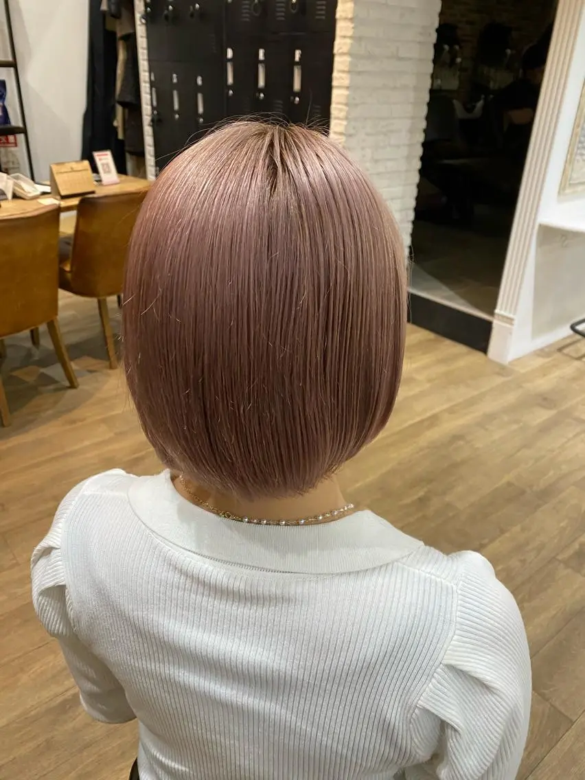 ショート カラー ヘアアレンジ ベージュカラー ピンクカラー ピンクベージュ ヘアカラー トリートメント あおい 🍒暖色カラーのヘアスタイル