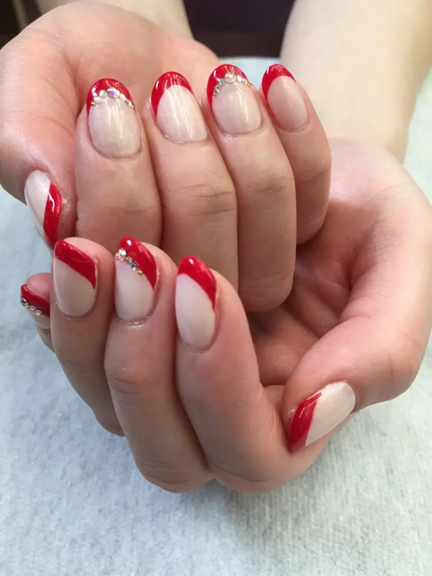 ネイル フレンチネイル 赤色 miel nailのネイルデザイン