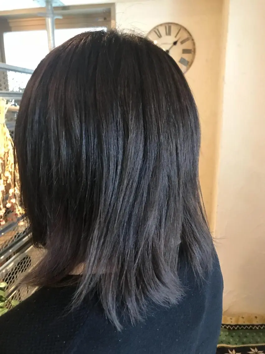 ミディアム カット ヘアカラー トリートメント 青木 啓輔のヘアスタイル