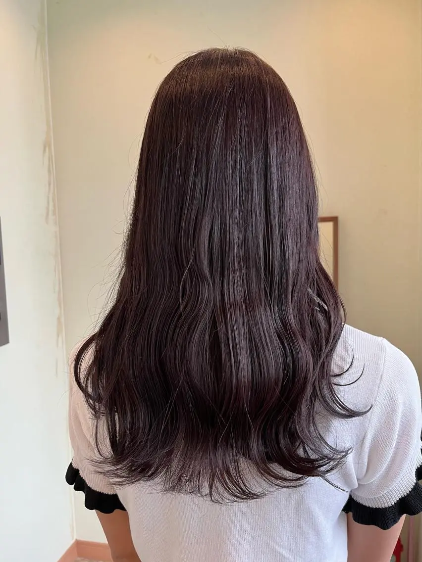 セミロング カラー ブラウンカラー パープルカラー パープルブラウン カット ヘアカラー NUMBER 天王寺 🌼yuriのヘアスタイル