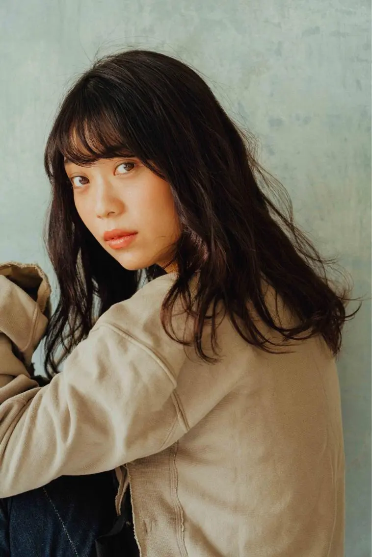 セミロング カラー パーマ 藤井 仁紀のヘアスタイル