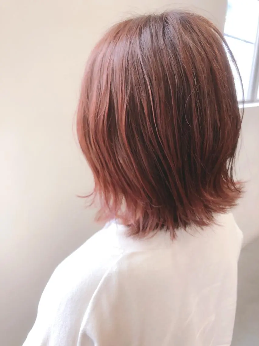 ミディアム ショートショートボブ うるはのヘアスタイル