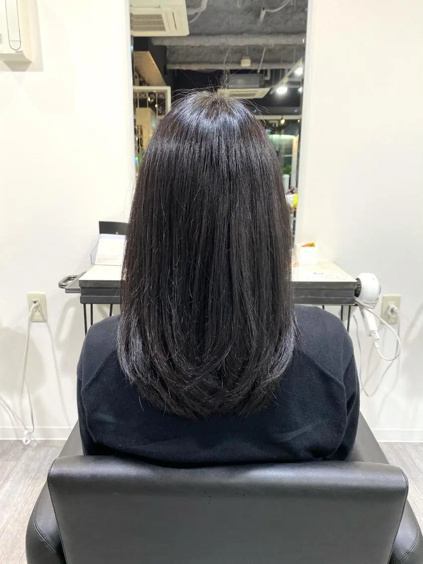 セミロング ハイライト 髪質改善 韓国風ヘア レイヤーカット トリートメント カット トリートメント 先着1名様限定 カット無料のヘアスタイル