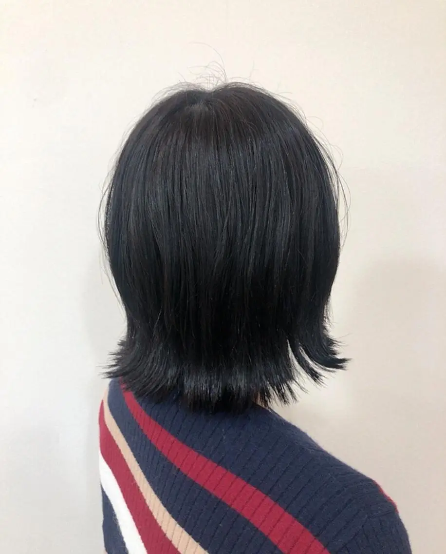 ミディアム 渡辺 リオのヘアスタイル