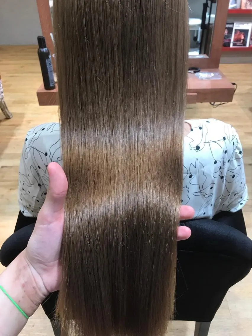 ロング カラー パーマ ヘアアレンジ メンズ キッズ ネイル マツエク・マツパ アティリー 西梅田のヘアスタイル