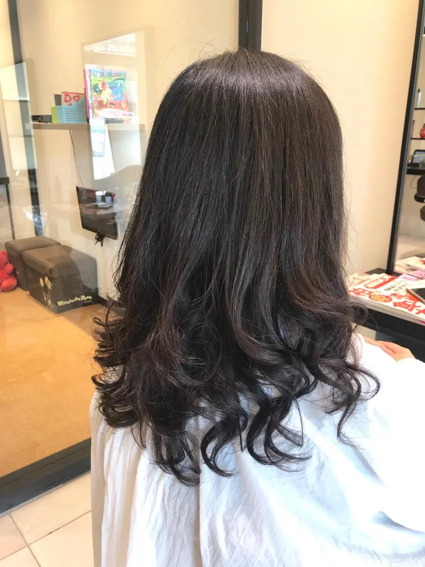 セミロング パーマ セミロングパーマ Renatus店長 金子裕美のヘアスタイル