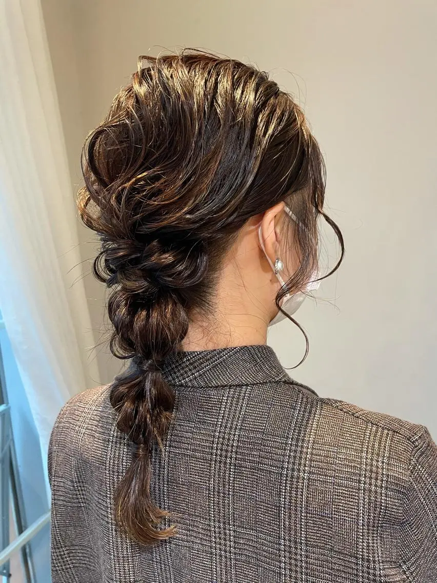 セミロング カラー ヘアアレンジ ヘアセット ハイトーンピンク🍑 ブリーチ🍑RINAのヘアスタイル