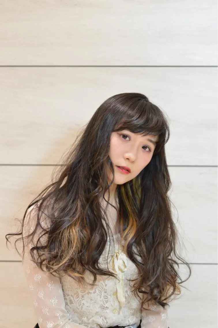 ロング カラー パーマ インナーカラー ロング テラモト カズヨシのヘアスタイル