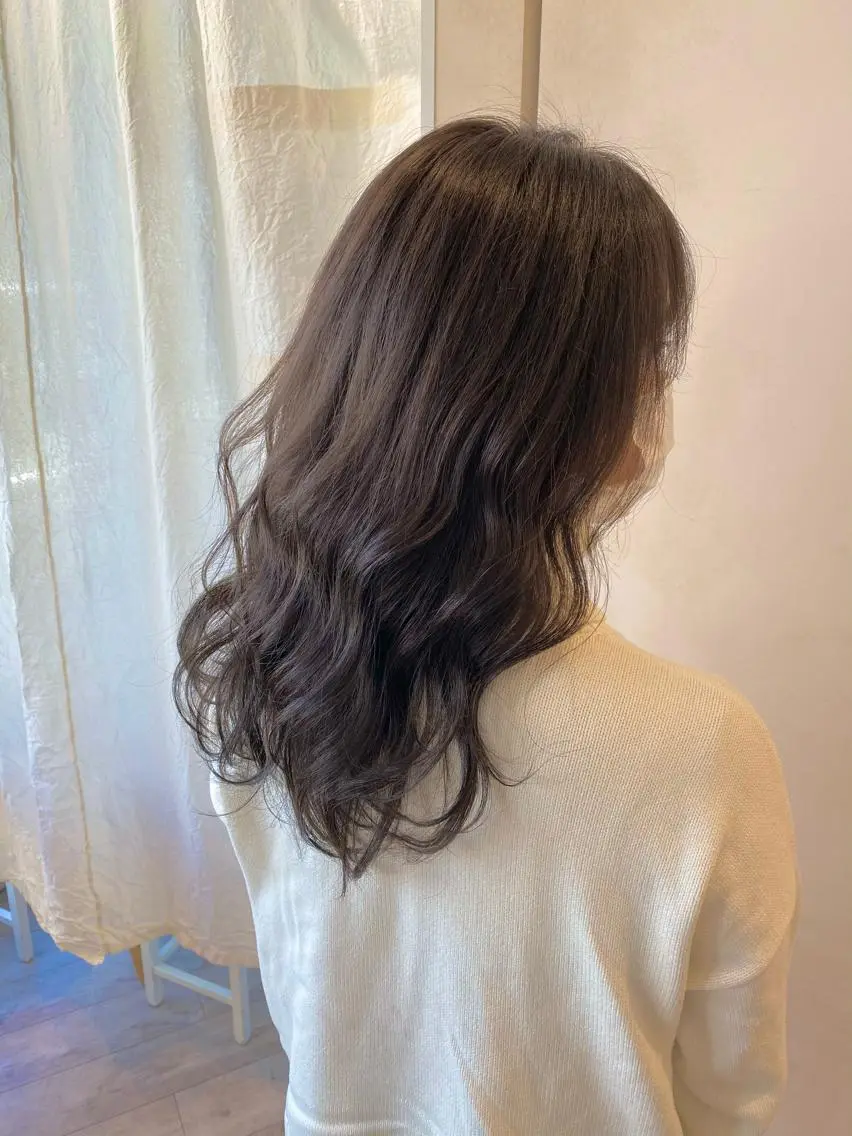 セミロング カラー 顔まわりカット🌟 くびれヘア/寺門遥輝のヘアスタイル