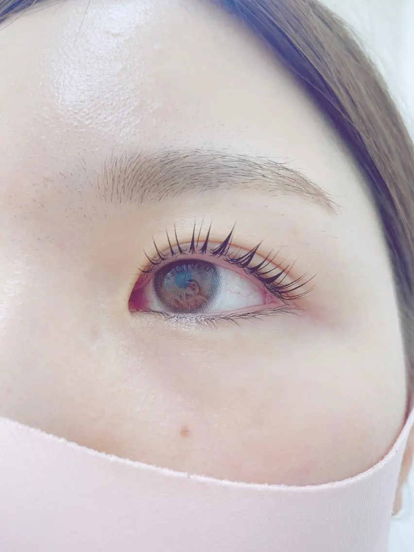 マツエク・マツパ パリジェンヌラッシュリフト TIARA Reinaのマツエク・マツパデザイン
