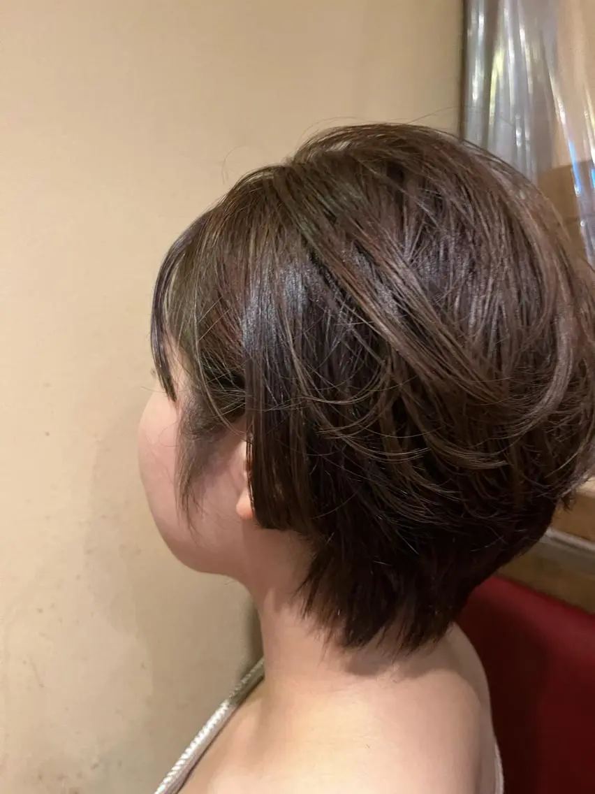 ショート カラー ☺︎相川 波音☺︎のヘアスタイル