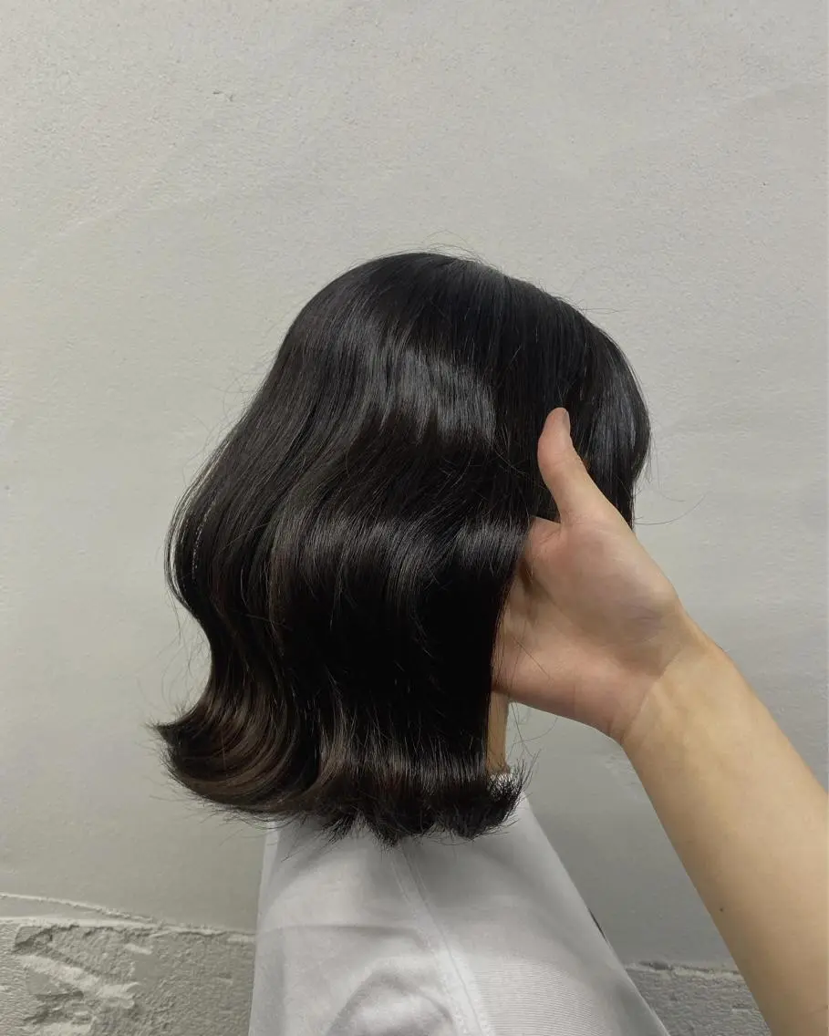ミディアム 🧸艶髪ハイトーン 🍪chan🍯のヘアスタイル