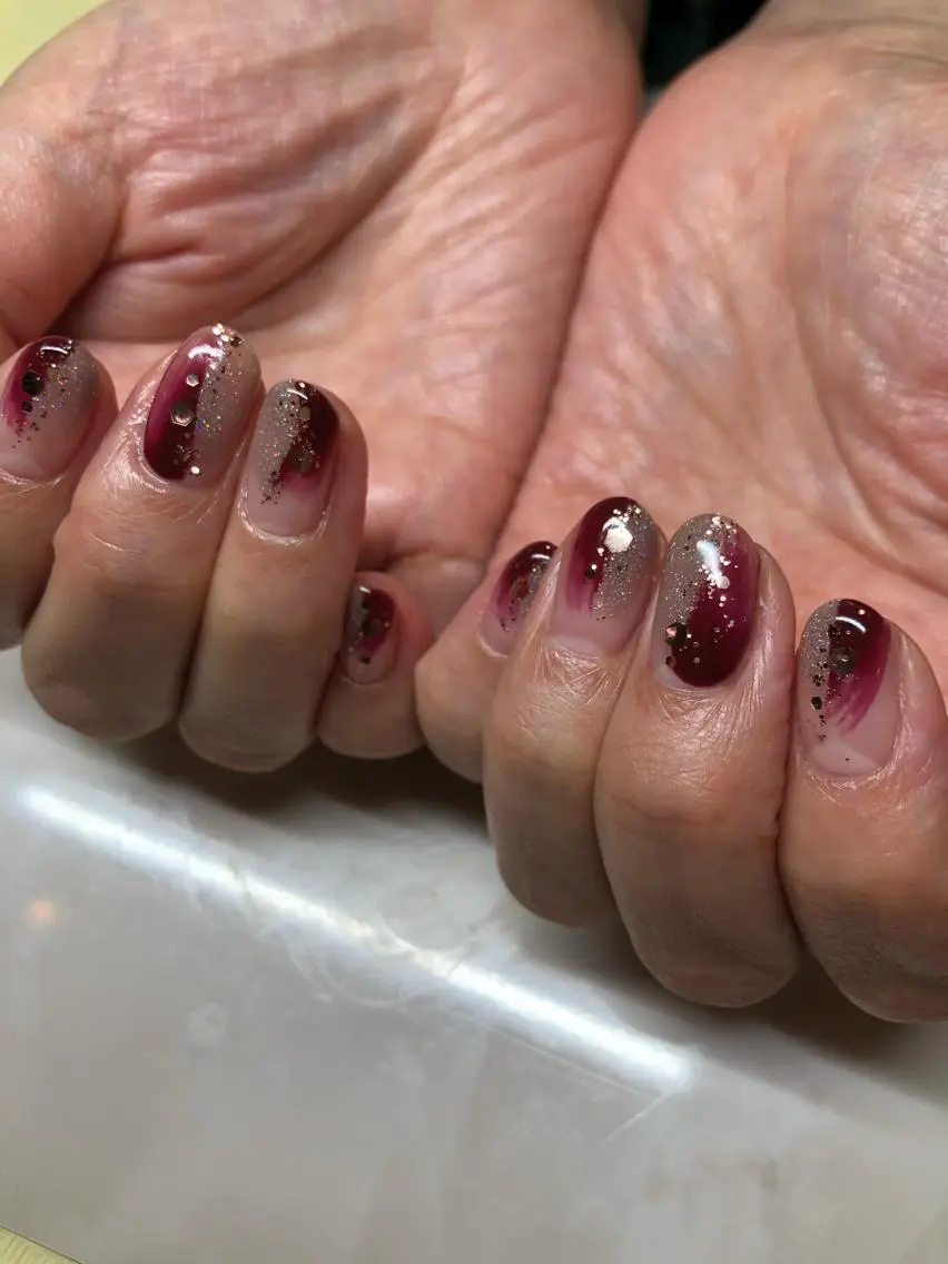ネイル ハンドネイル ハンドケア sis nail 梅田　あい子のネイルデザイン