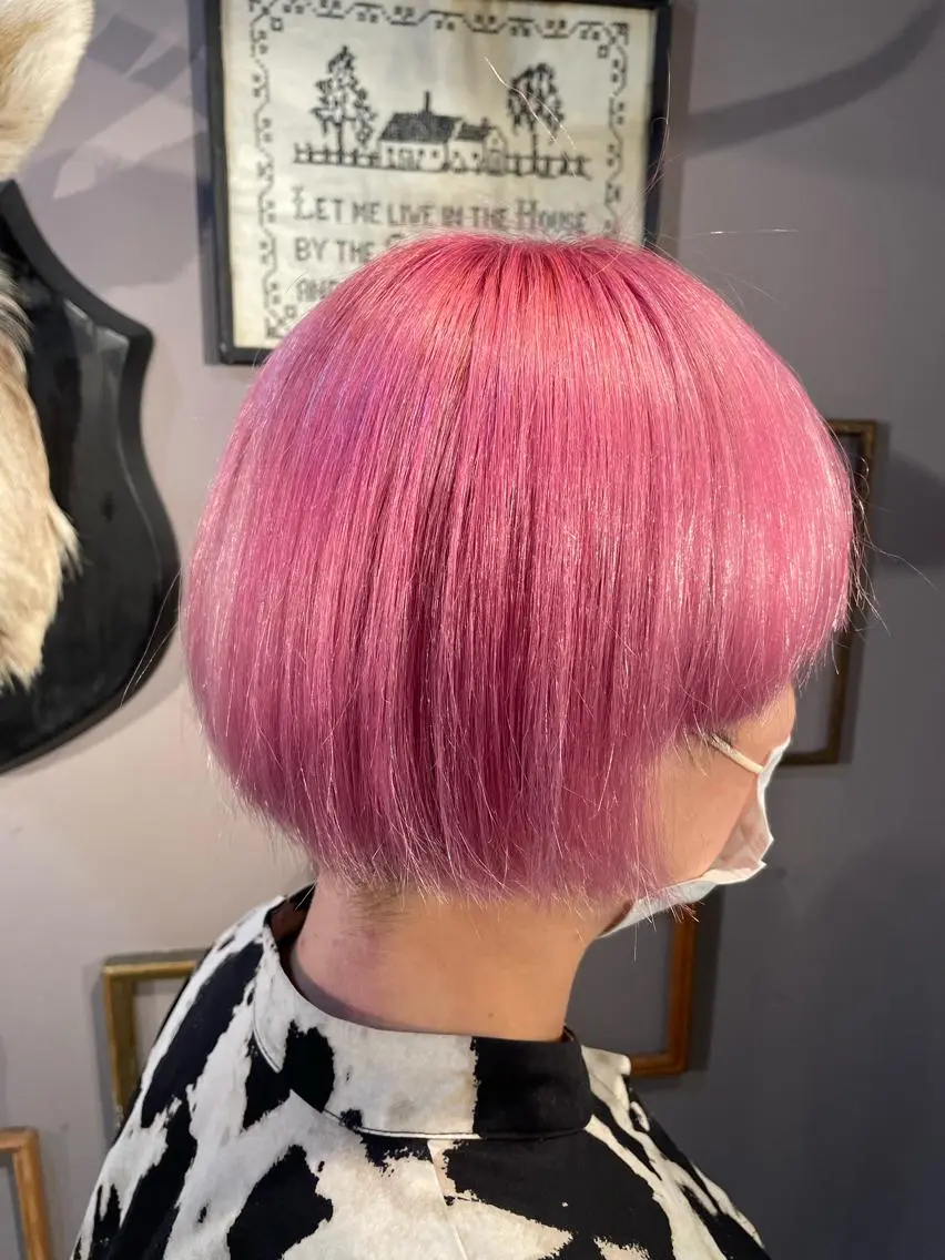 カラー STELLA 小林優真のヘアスタイル