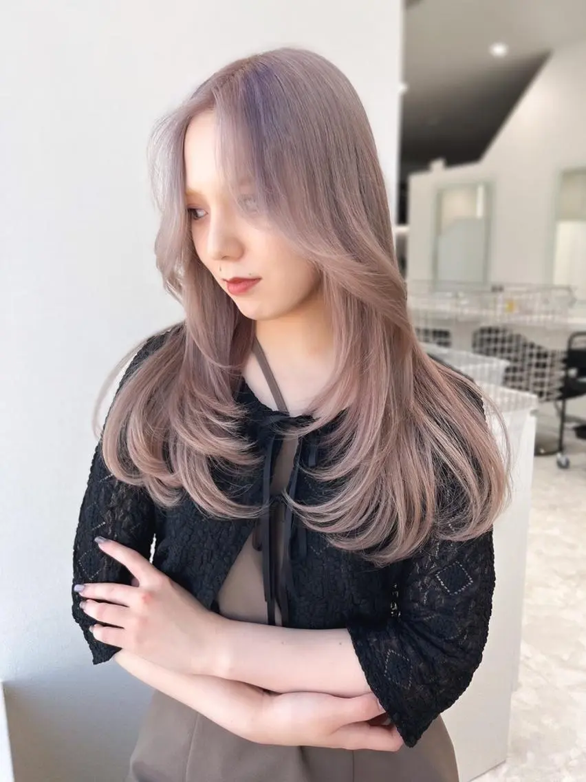 カラー ロング ハイトーン💎✨ 福岡天神のヘアスタイル
