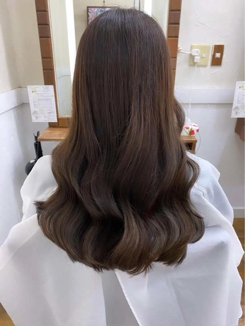 セミロング カラー ブラウンカラー モカブラウン PSY【サイ】池袋 KYOKAのヘアスタイル