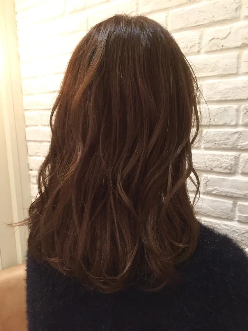 セミロング アッシュ 大石 健太のヘアスタイル