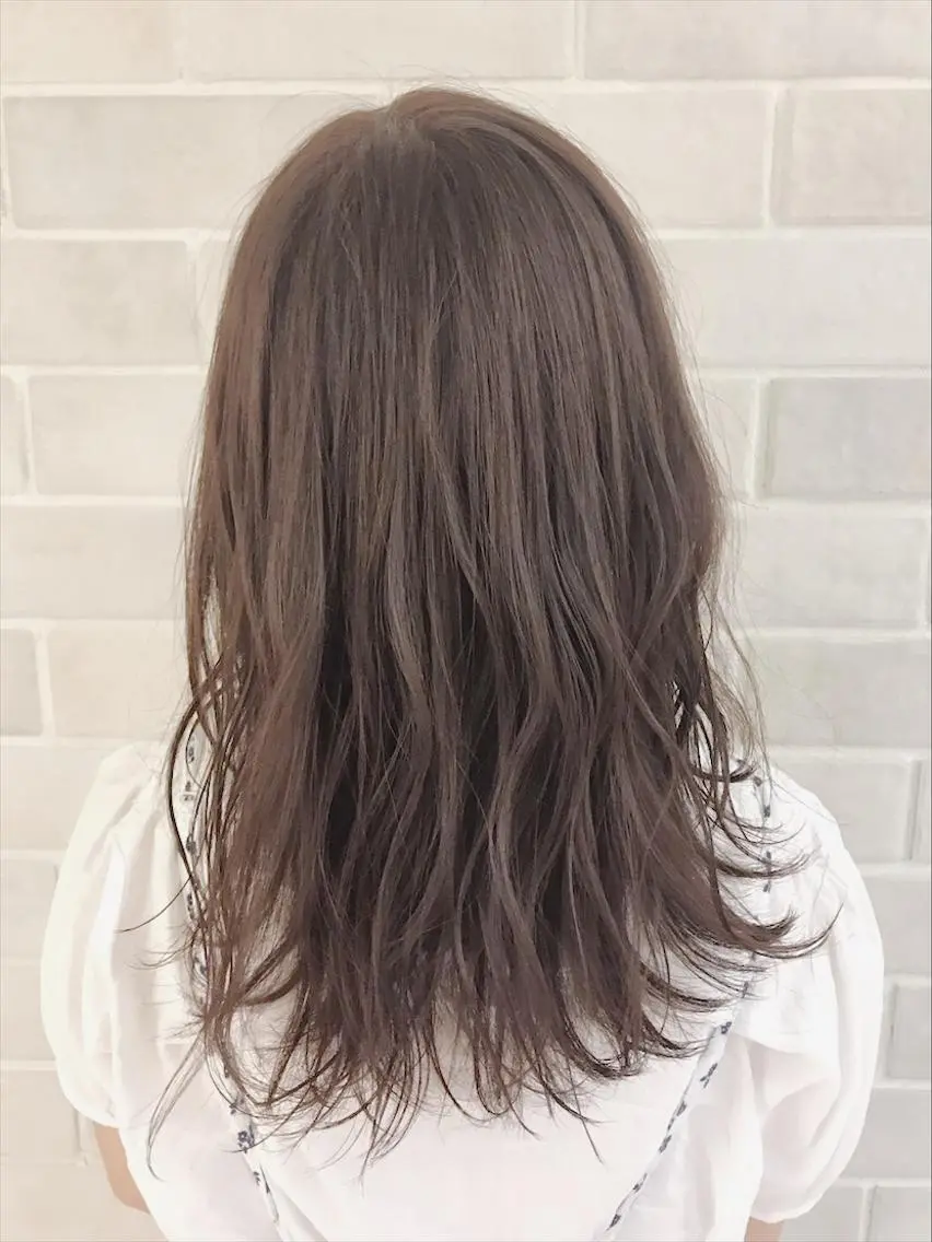 セミロング カラー ヘアカラー トリートメント ✂︎マンツーマン施術 ａｙｅ✂︎のヘアスタイル