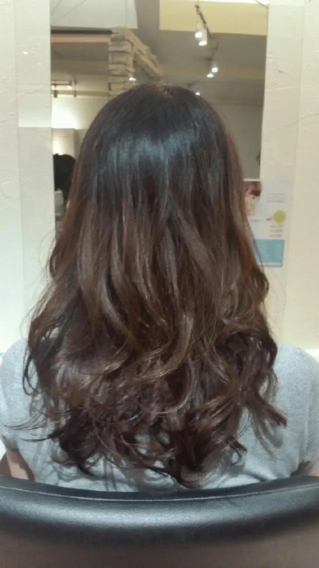 ミディアム セミロング ロング カラー ヘアアレンジ グラデーションカラー 【髪質改善美容師】t occa茨木篠原健太のヘアスタイル