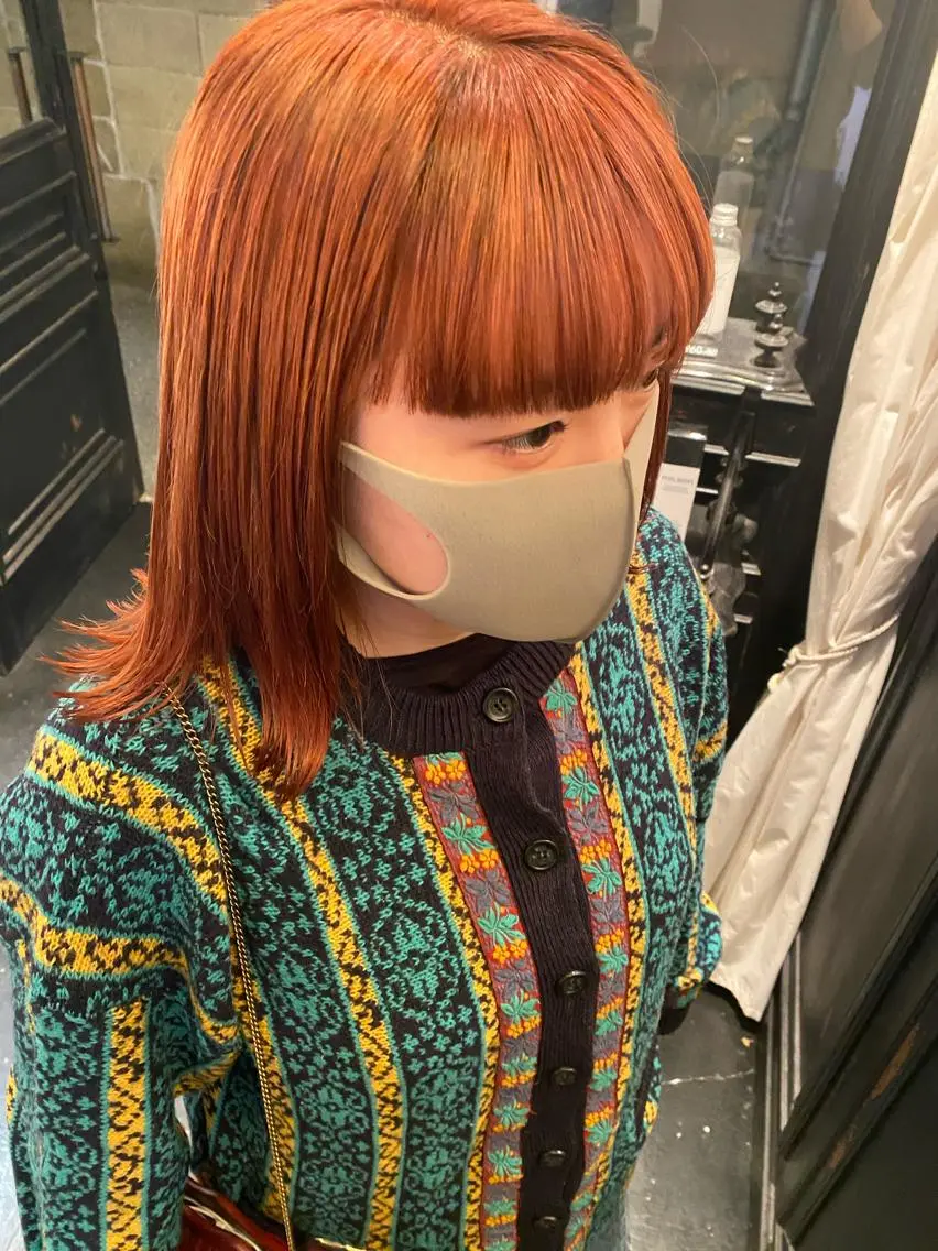 ミディアム カラー ブリーチ オレンジ ワイドバング tonari 梅田、中崎町のヘアスタイル