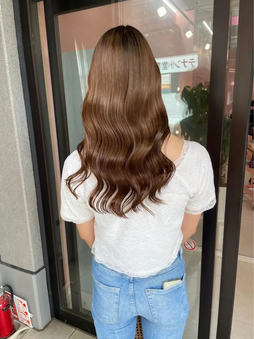 セミロング カラー ハイトーン特化💍 chloe💍韓国のヘアスタイル