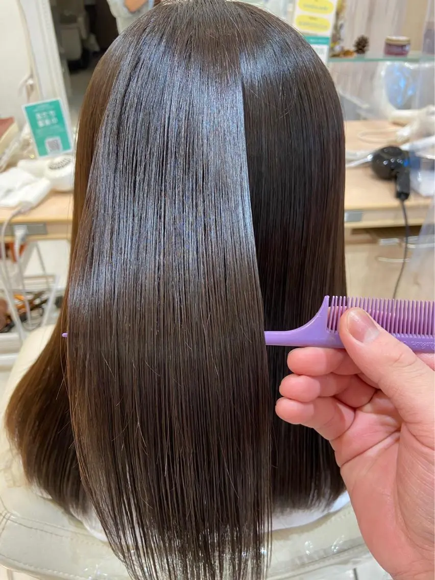 ロング 渡辺 悠太のヘアスタイル