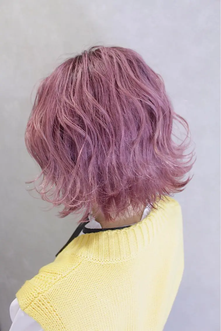 ショート カラー ヘアアレンジ ピンクカラー ヘアカラー トリートメント lani ブリーチ /ダブルカラーのヘアスタイル