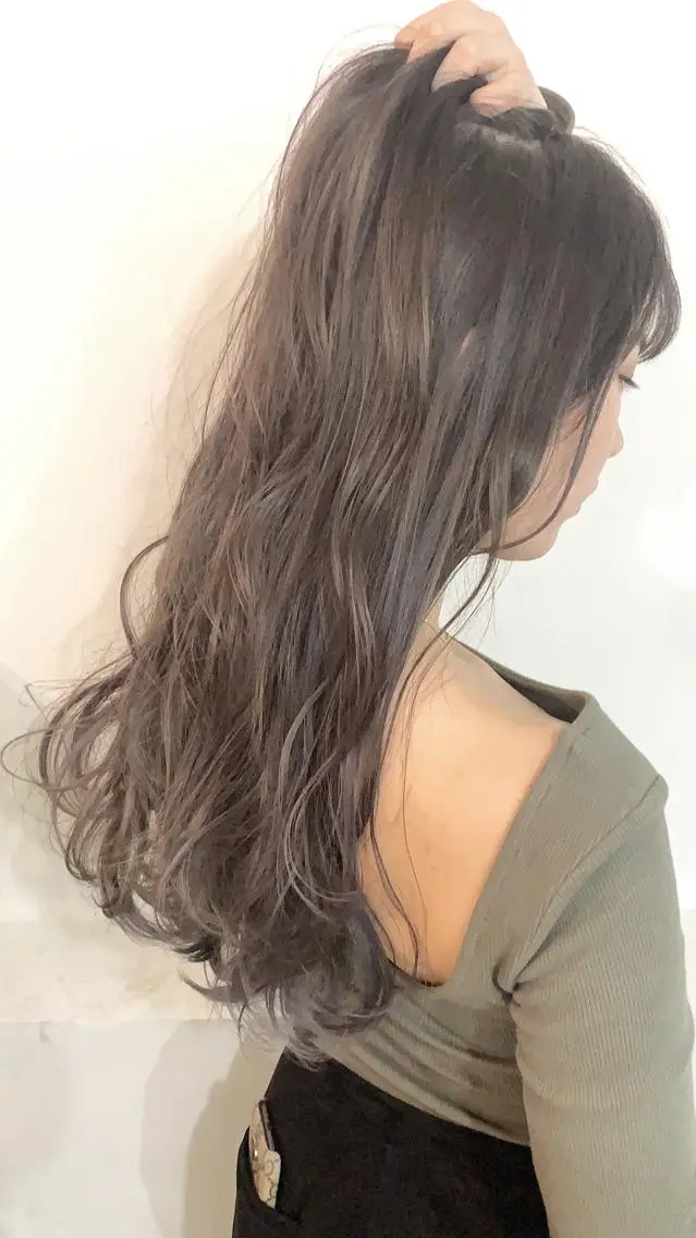 セミロング カラー ブリーチ ケアブリーチ グレージュ ヘアカラー nico【代表】 市川　拓也のヘアスタイル
