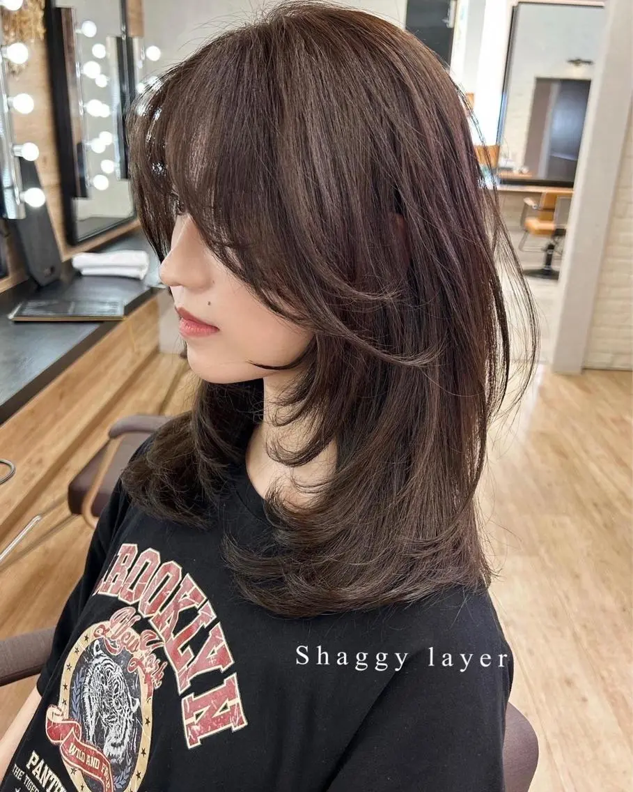 ミディアム レイヤーカット シャギー ユナイテッド ビューティー西金沢のヘアスタイル