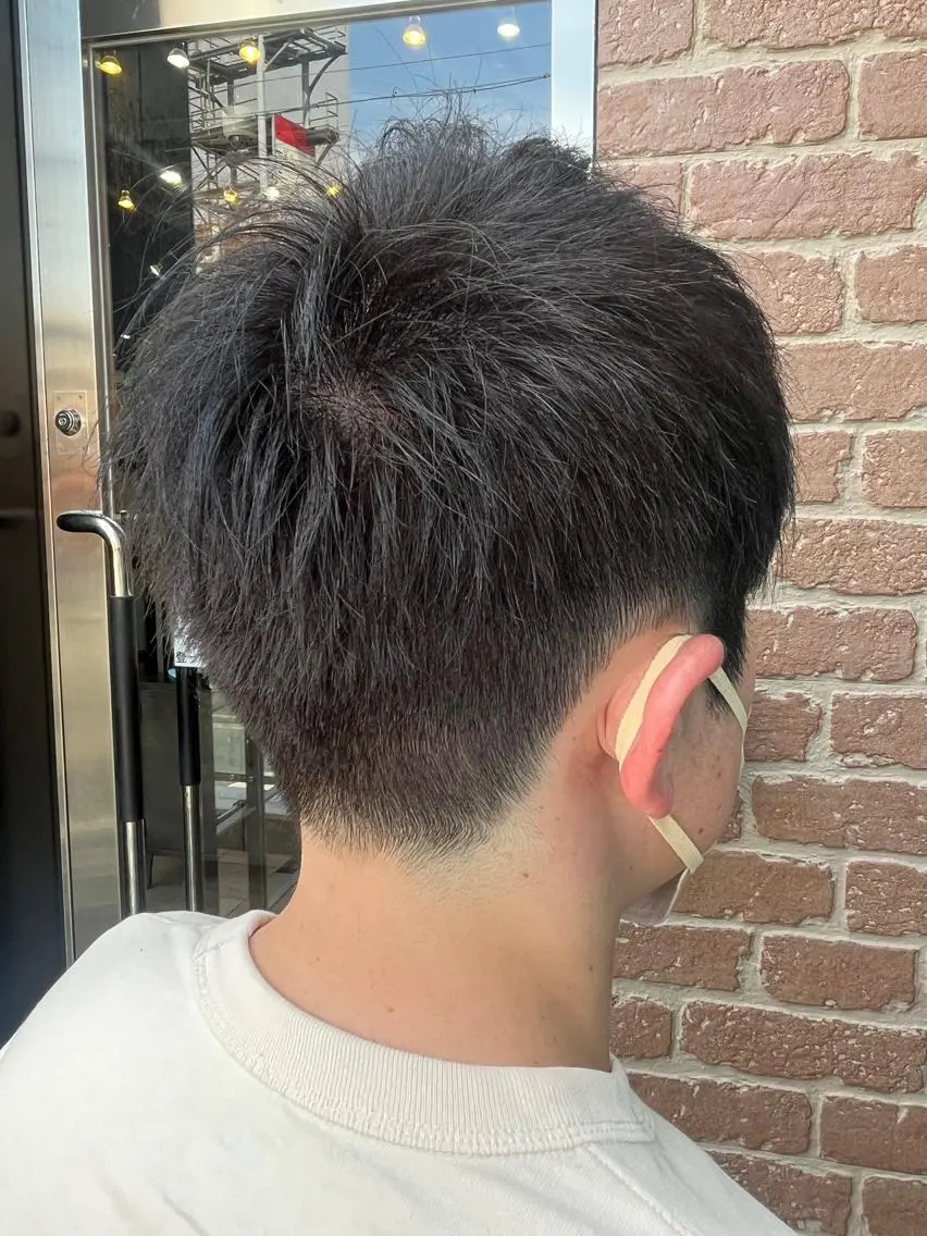 ミディアム カラー パーマ ヘアアレンジ メンズ キッズ ネイル マツエク・マツパ アイブロウ メンズブリーチ メンズハイライト メンズインナーカラー メンズ韓国風 ブリーチ 久木原 ゆりのヘアスタイル