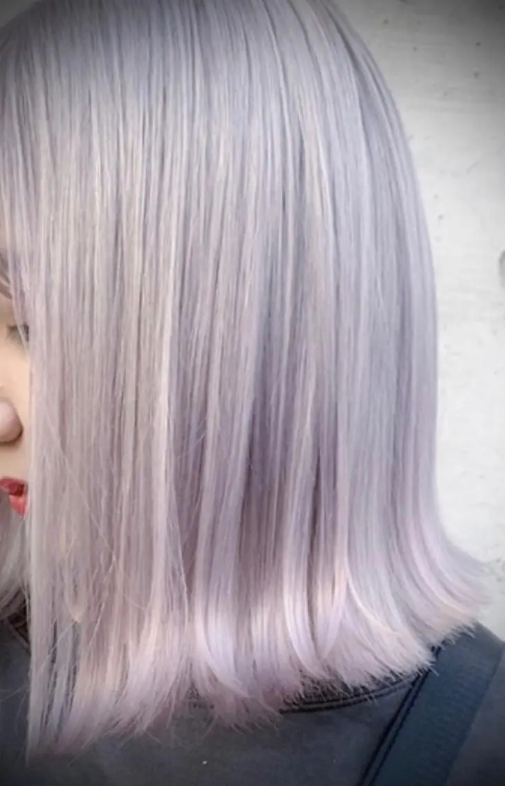 ミディアム カラー ブリーチ Seventh Senseのヘアスタイル