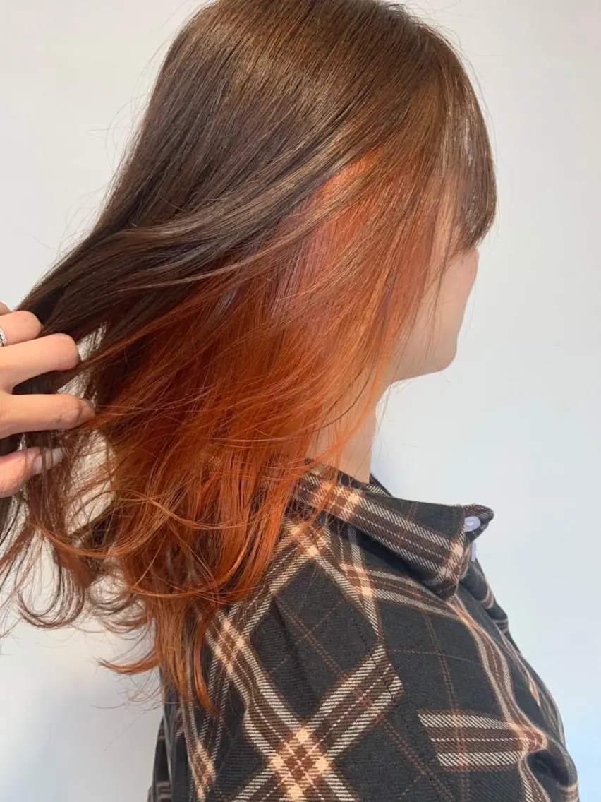 セミロング ヘアカラー 髪質改善 縮毛の達人 矢井由真のヘアスタイル