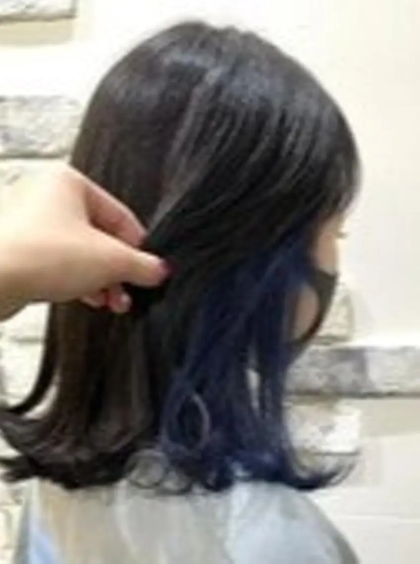 セミロング 髪質改善カラー透明感 ダブルカラー幕田のヘアスタイル