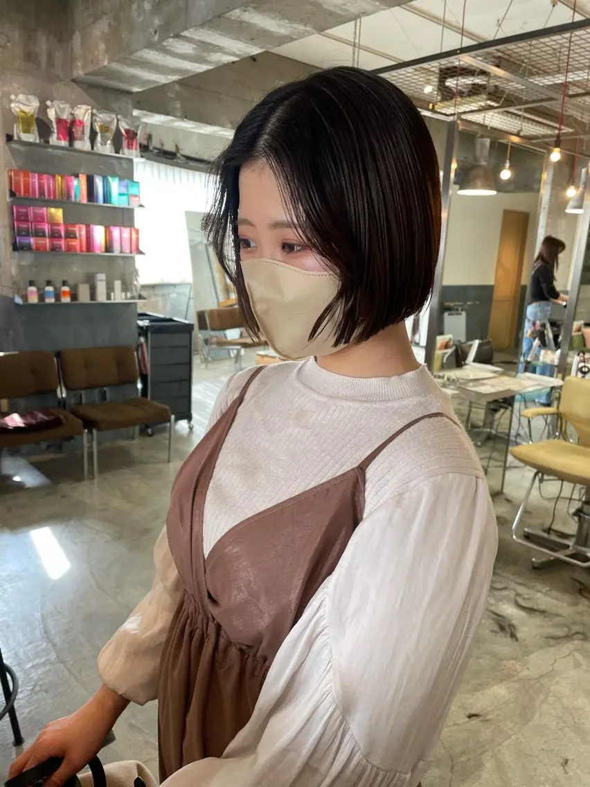 ショート カラー ボブ 海外レイヤー /NAGISAのヘアスタイル