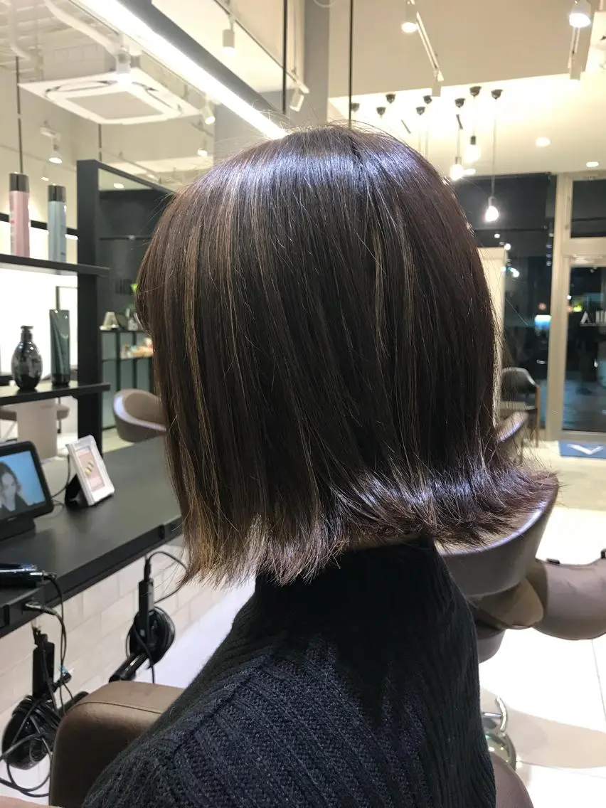 ショート カラー 切りっぱなしボブ アッシュ メッシュ ボブ Renatus店長 金子裕美のヘアスタイル