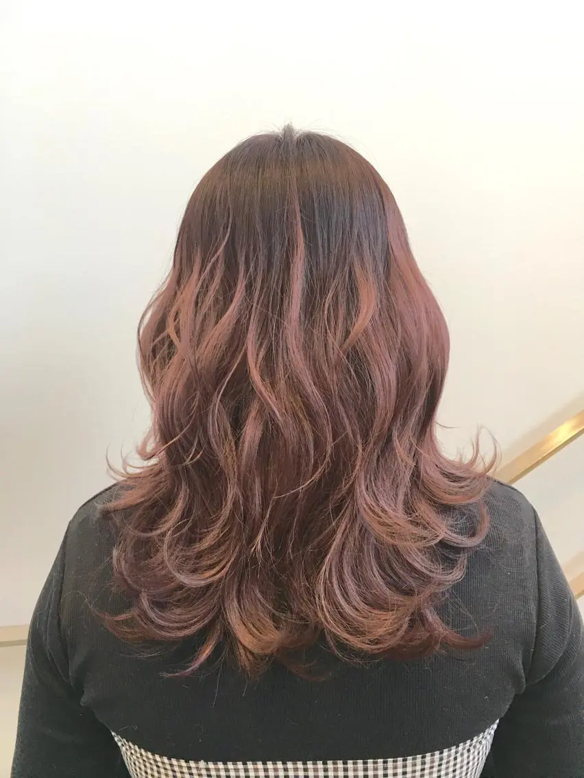 セミロング カラー グラデーションカラー ヘアカラー トリートメント ヘアセット yoshi ☆のヘアスタイル