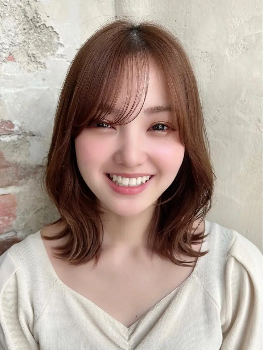 ミディアム カラー ベージュカラー ブラウンカラー くびれヘア 髪質改善 縮毛矯正 🧡くびれヘア/前髪 顔周り🧡久原結衣のヘアスタイル