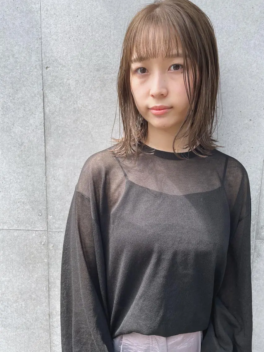 ミディアム カラー ブリーチ 透明感カラー ブリーチなしカラー カット ヘアカラー トリートメント センスをお届けします 大谷将生infpのヘアスタイル