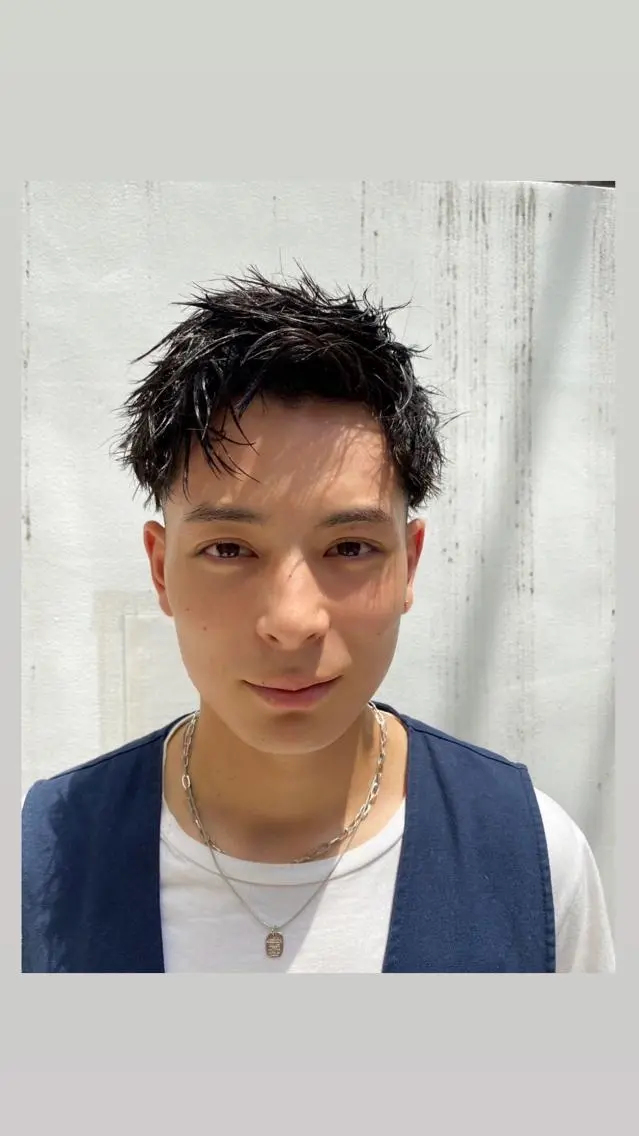 ショート パーマ メンズ メンズパーマ スパイキーショート メンズツイストパーマ ショートヘア ツイストパーマ SHION men's permのヘアスタイル