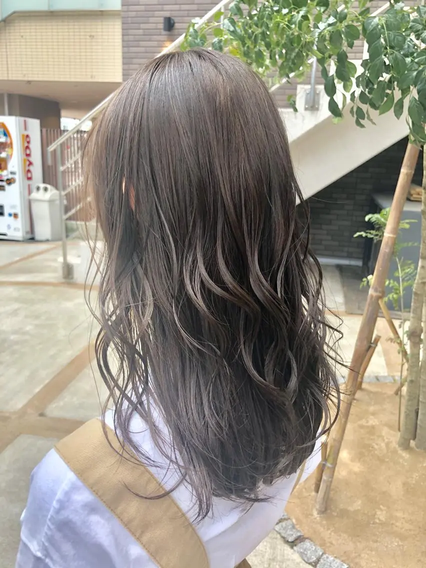 ロング カラー アッシュ アッシュグレー 縮毛矯正/髪質改善/ 艶髪ササキナツミのヘアスタイル