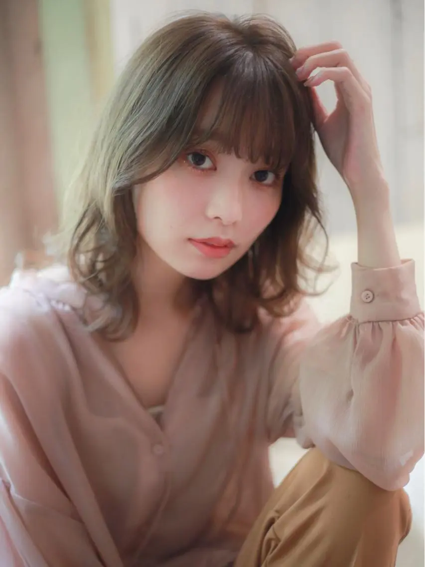 ミディアム カラー パーマ ヘアアレンジ カット パーマ トリートメント メンズパーマ特化🔥 ツイスパ/シャドウのヘアスタイル