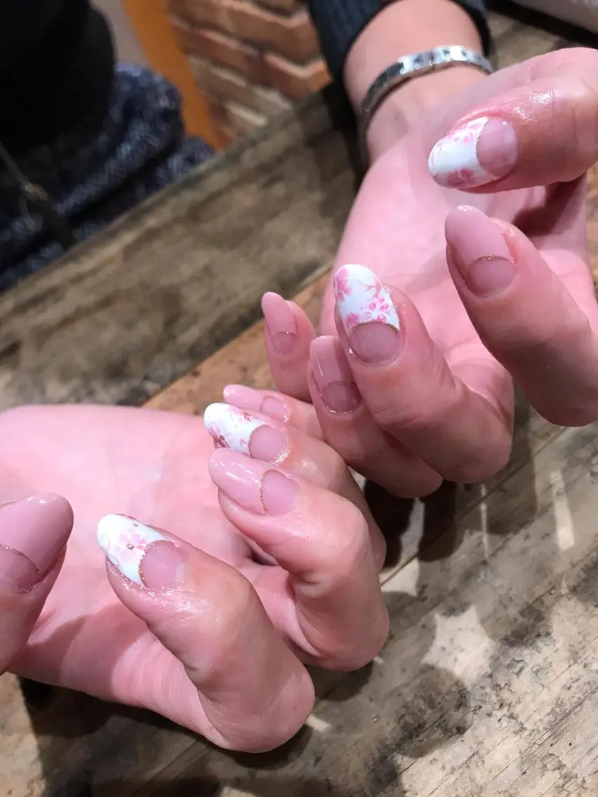 ネイル 佐藤 悠子のネイルデザイン
