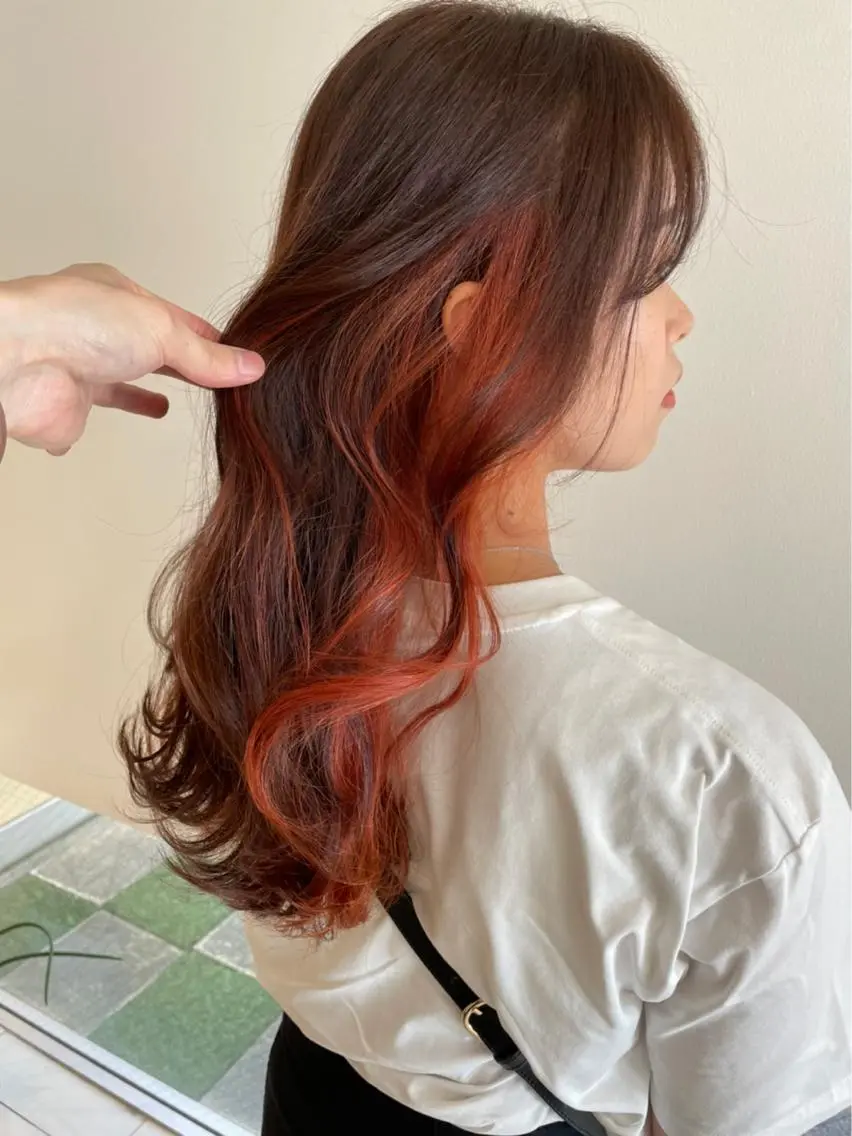 ロング カラー インナーカラー デジタルパーマ特化 杉浦 夏生のヘアスタイル