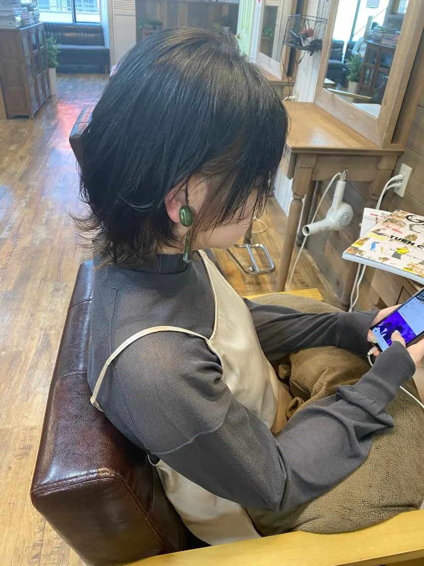 ショート カラー パーマ ヘアアレンジ re naのヘアスタイル