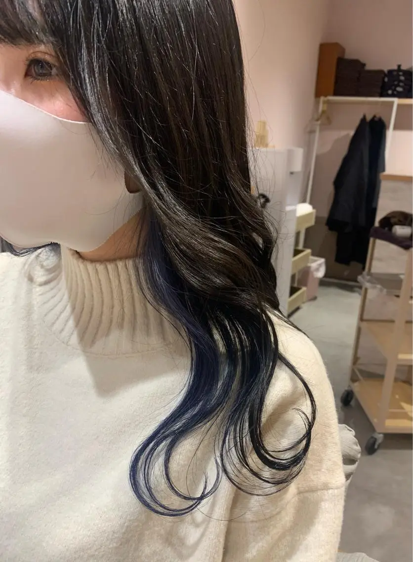 カラー ブルーカラー インナーカラー rio .のヘアスタイル